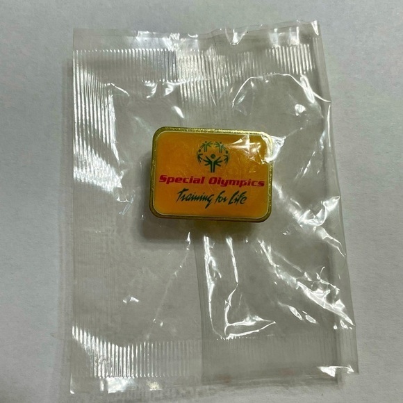 Special Olympics Pin Vintage late 90’s - Picture 2 of 4